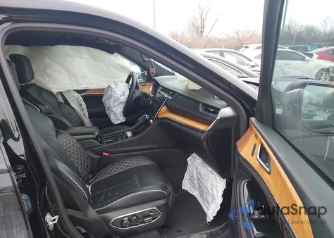 2021 Jeep Grand Cherokee L Summit Reserve 4X4 z USA, uszkodzony, nr VIN 1C4RJKEG2M8116250